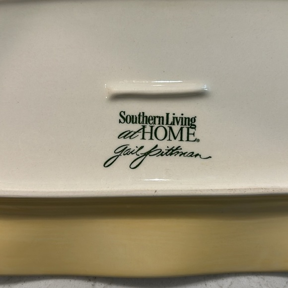 Southern Living at Home Gail Pittman Siena Tidbits Serving Platter 15” Ruffled - Picture 4 of 4